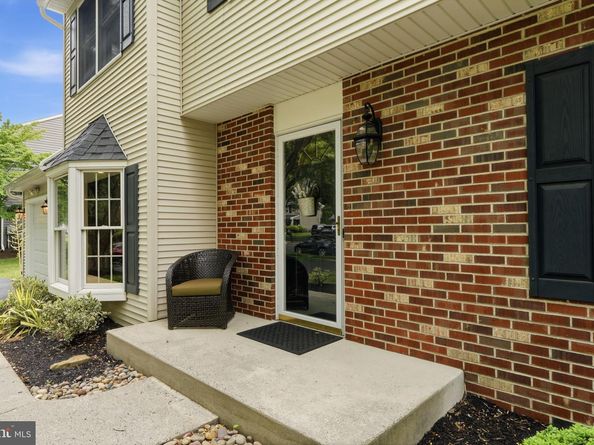 1461 Woodview Road, Yardley PA 19067