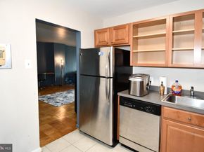5101 River Road 712, Bethesda MD 20816