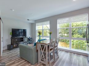 1800 Mount Vernon Avenue 215, Alexandria VA 22301