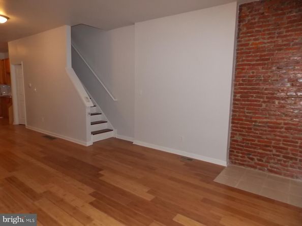 2617 W Montgomery Avenue, Philadelphia PA 19121