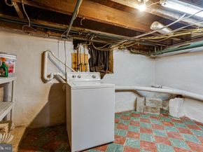2417 S Mole Street, Philadelphia PA 19145