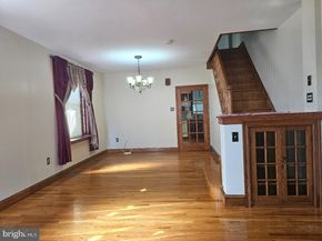 424 Fanshawe Street, Philadelphia PA 19111