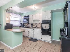 2836 Glenview Street, Philadelphia PA 19149