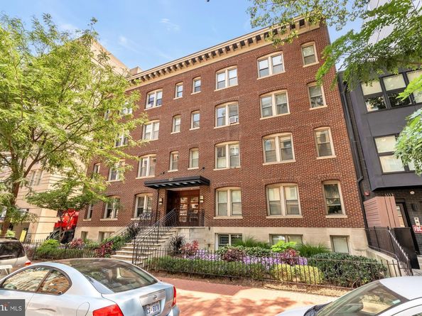 1121 24TH Street NW 209, Washington DC 20037