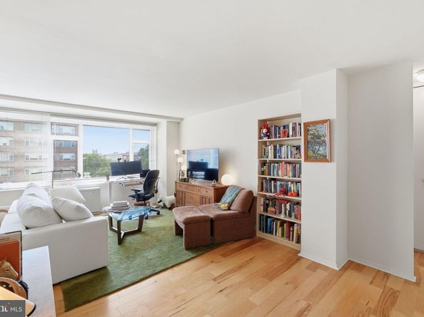 1545 18TH Street NW 719, Washington DC 20036