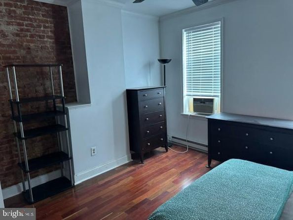 1929 Hoffman Street, Philadelphia PA 19145