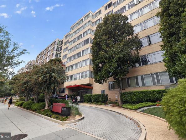 1711 Massachusetts Avenue NW 727, Washington DC 20036