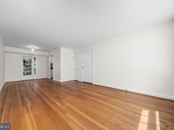 2916 S Buchanan Street B1, Arlington VA 22206