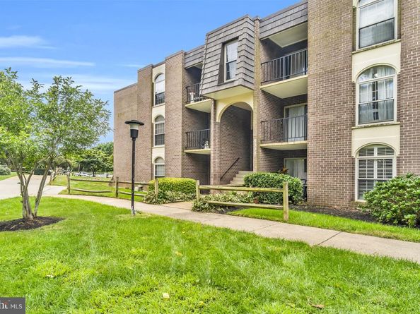 8308 Tobin Road 22, Annandale VA 22003