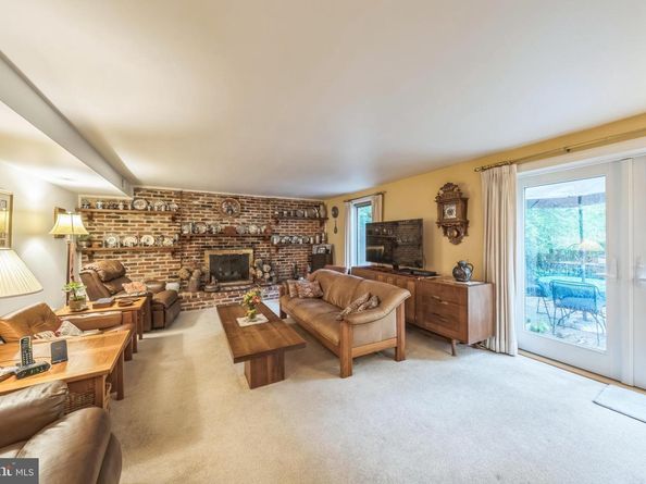 3806 Bent Branch Road, Falls Church VA 22041