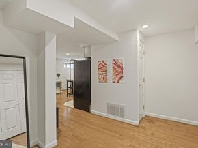 1321 NW Fairmont Street NW 1, Washington DC 20009