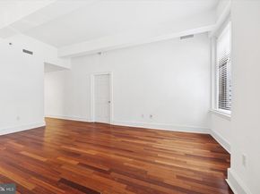 1500 Chestnut Street 15H, Philadelphia PA 19102