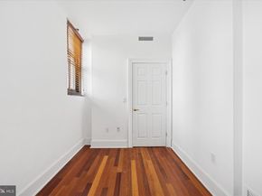 1500 Chestnut Street 15H, Philadelphia PA 19102