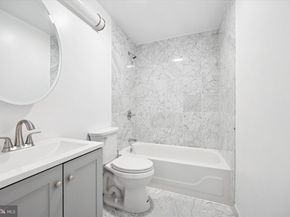 1500 Chestnut Street 15H, Philadelphia PA 19102