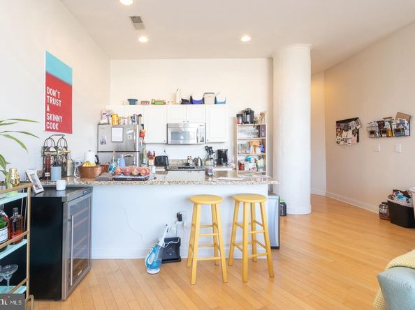 315 Arch Street 404, Philadelphia PA 19106