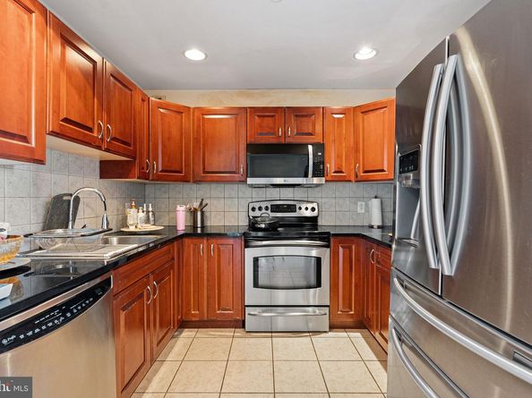 901 N Penn Street R308, Philadelphia PA 19123