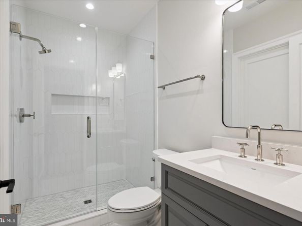 3609 N Upland Street, Arlington VA 22207
