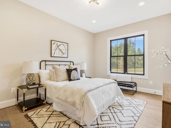 1321 Hunter Mill Road, Vienna VA 22182