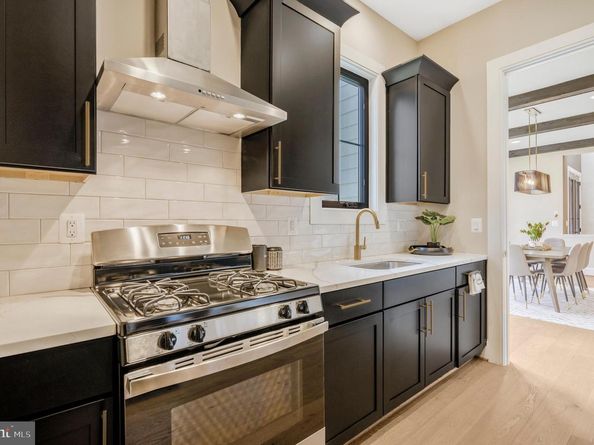 1321 Hunter Mill Road, Vienna VA 22182