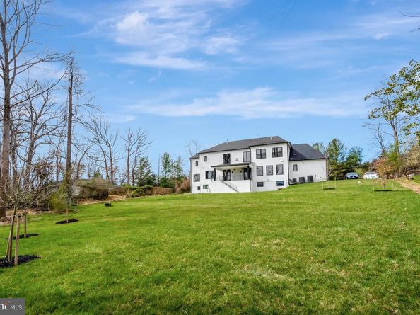 1321 Hunter Mill Road, Vienna VA 22182