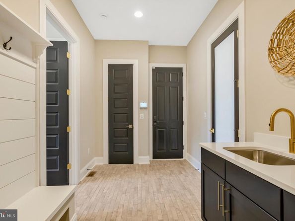 1321 Hunter Mill Road, Vienna VA 22182