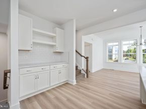 7412 Rocky Creek Terrace, Annandale VA 22003