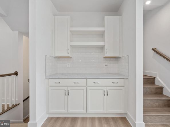 7412 Rocky Creek Terrace, Annandale VA 22003