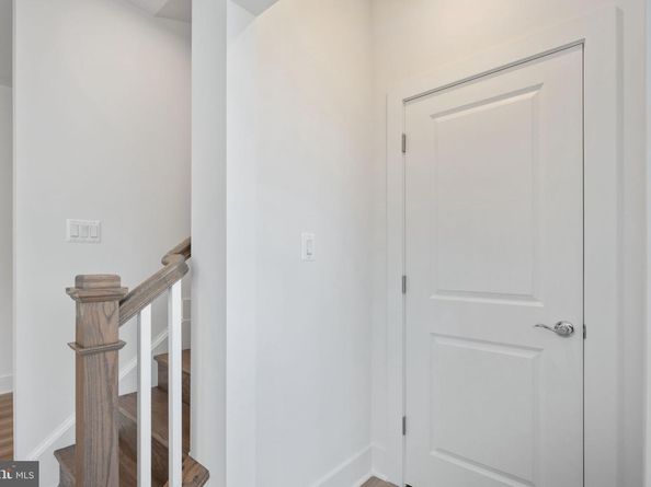 7412 Rocky Creek Terrace, Annandale VA 22003
