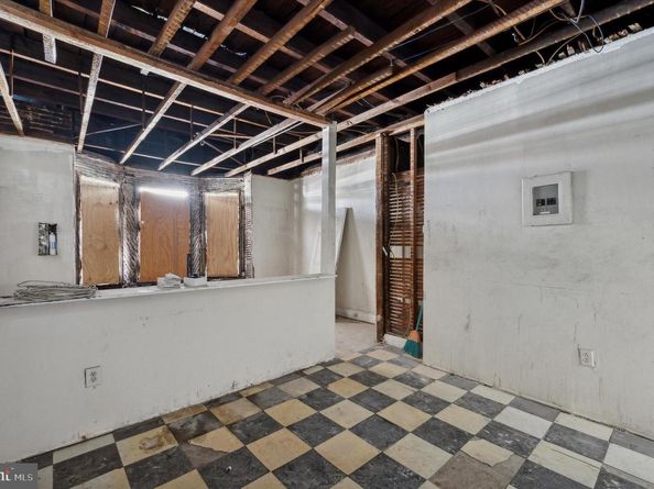 6028 Lansdowne Avenue, Philadelphia PA 19151