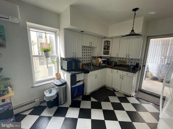 1162 S 10TH Street, Philadelphia PA 19147