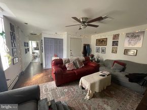 1162 S 10TH Street, Philadelphia PA 19147
