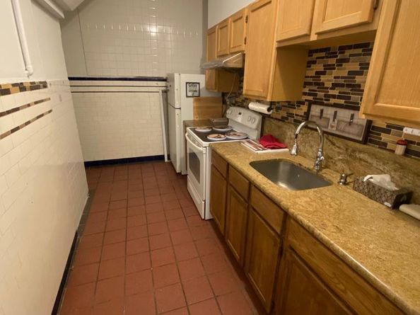 1162 S 10TH Street, Philadelphia PA 19147