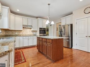 5 Kent Lane, Paoli PA 19301