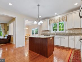 5 Kent Lane, Paoli PA 19301
