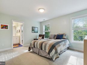 5 Kent Lane, Paoli PA 19301