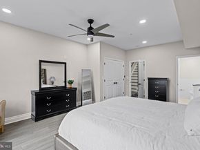 933 S 3rd Street, Philadelphia PA 19147