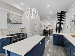 933 S 3rd Street, Philadelphia PA 19147