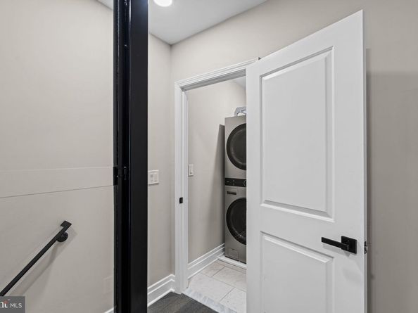 933 S 3rd Street, Philadelphia PA 19147