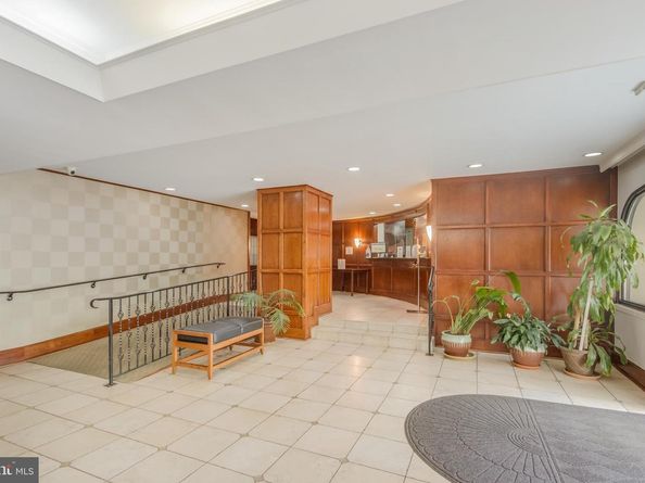 922 24TH Street NW 415, Washington DC 20037