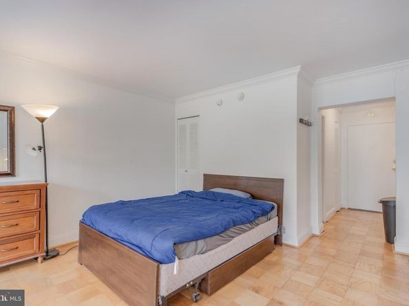 922 24TH Street NW 415, Washington DC 20037
