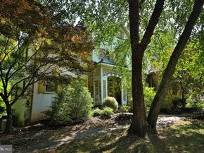 1695 Huntingdon Road, Huntingdon Valley PA 19006