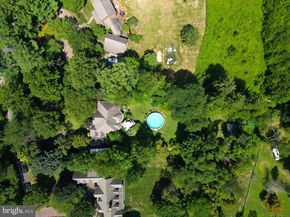 1695 Huntingdon Road, Huntingdon Valley PA 19006
