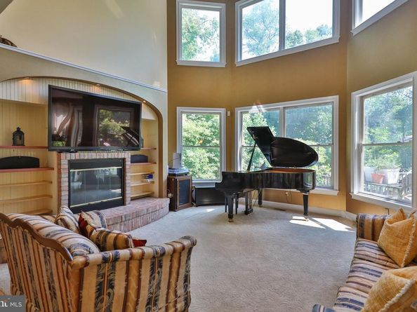 1695 Huntingdon Road, Huntingdon Valley PA 19006