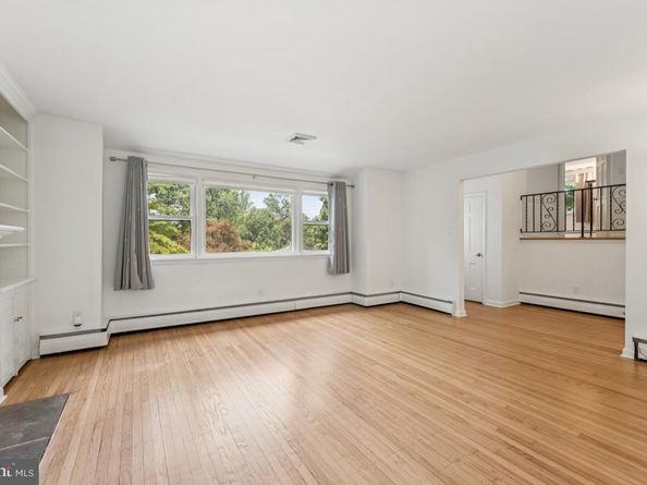 551 Barton Lane, Wayne PA 19087