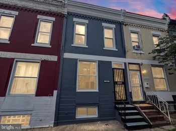 2046 W Boston Street