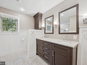 121 Valley Place, Media PA 19063