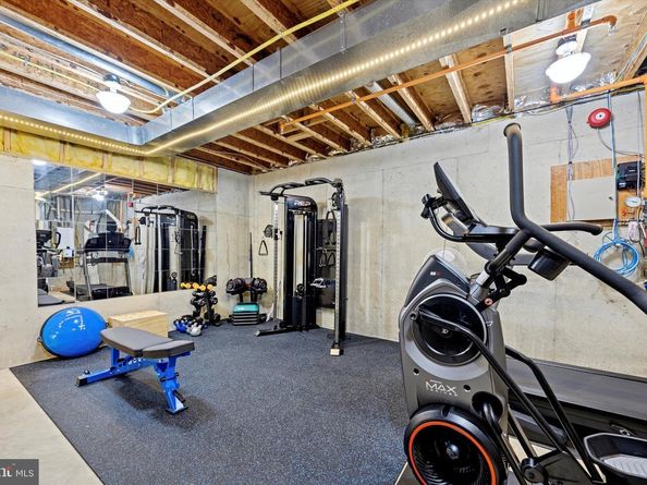 121 Valley Place, Media PA 19063