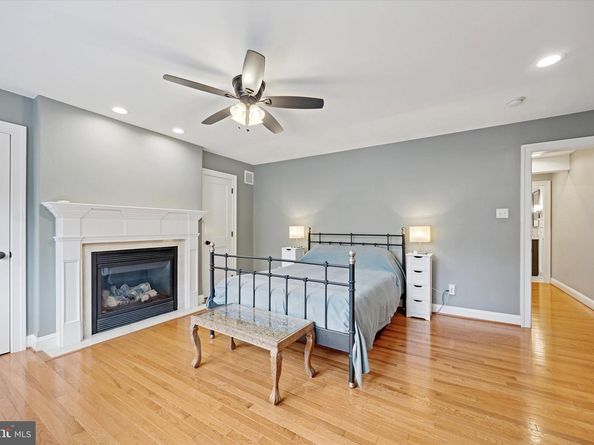 121 Valley Place, Media PA 19063