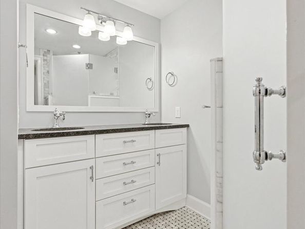 121 Valley Place, Media PA 19063