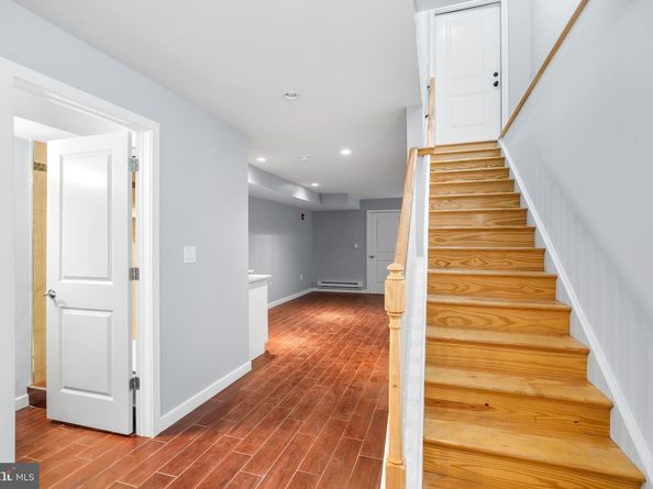 3000 W Girard Avenue, Philadelphia PA 19130